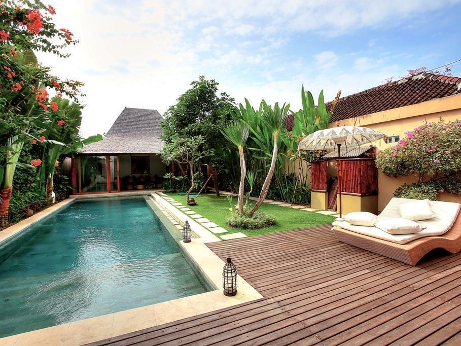 Villa Saffira Seminyak Exterior foto